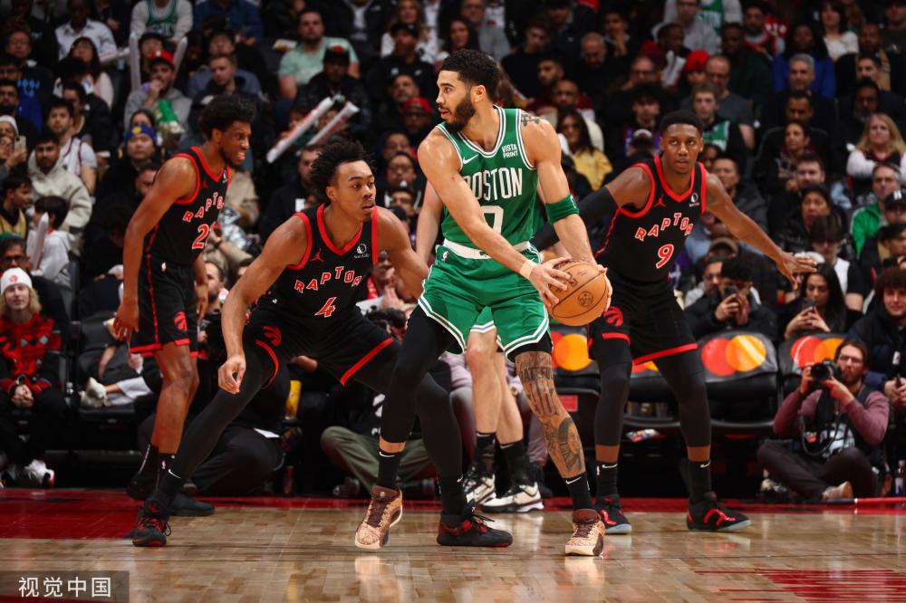 防线表现得 防线表现得