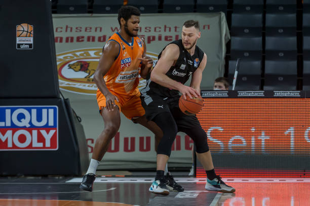 留在斯坦福 留在斯坦福