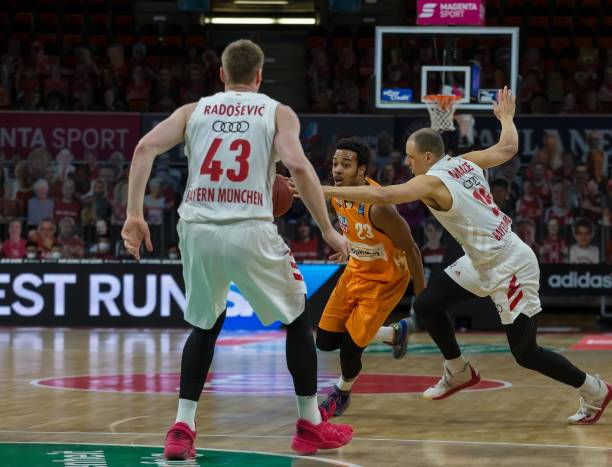 的激烈竞争 的激烈竞争